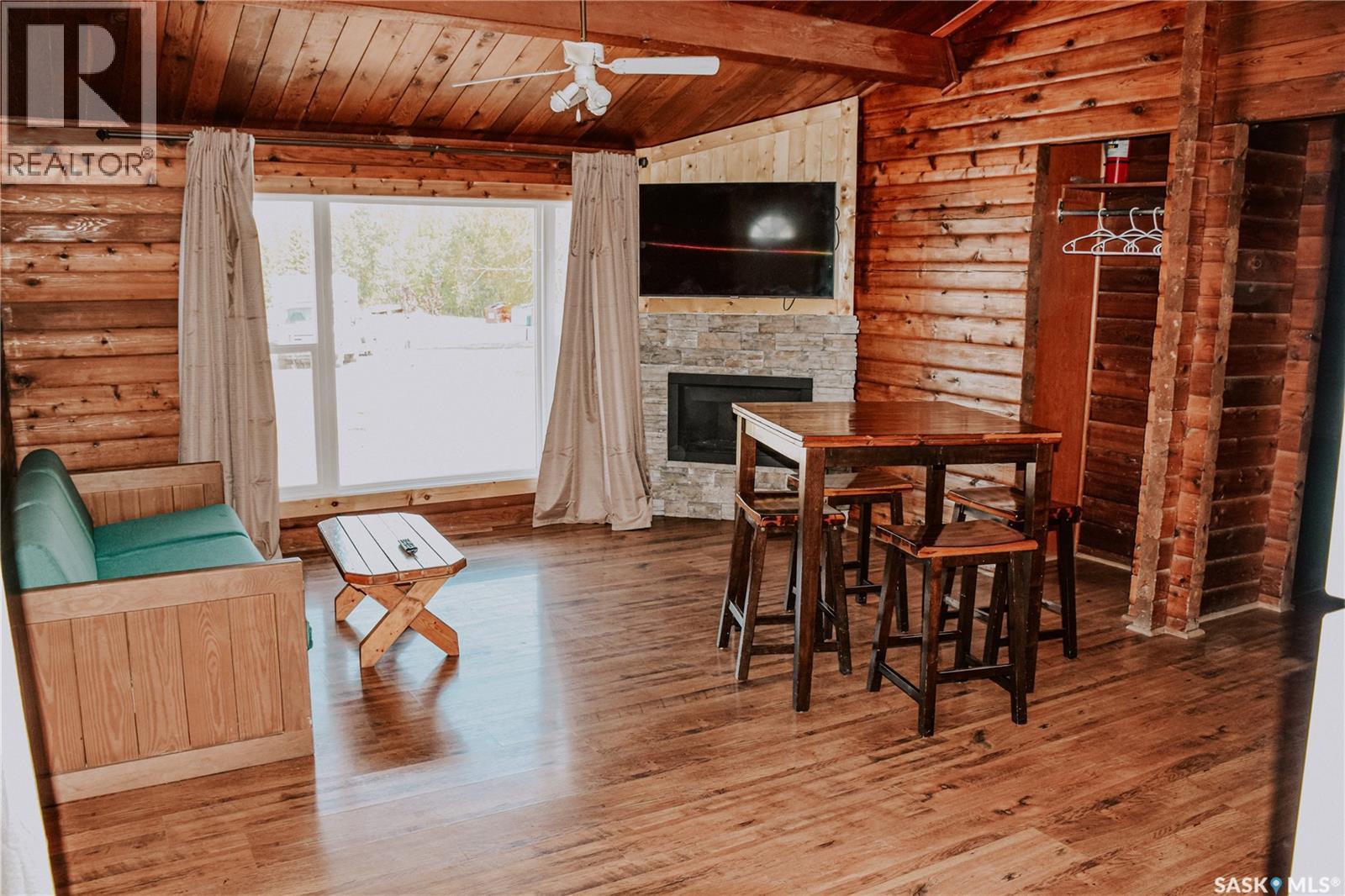 100 Kenosee Drive, Moose Mountain Provincial Park, SK