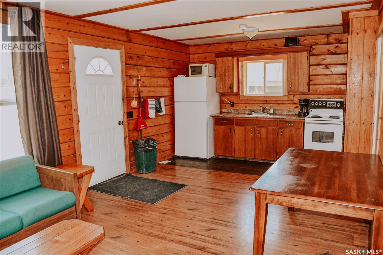 100 Kenosee Drive, Moose Mountain Provincial Park, SK