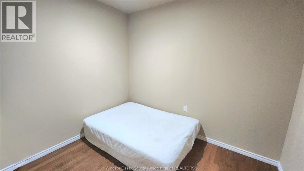 286 Ouellette Avenue, Windsor, ON