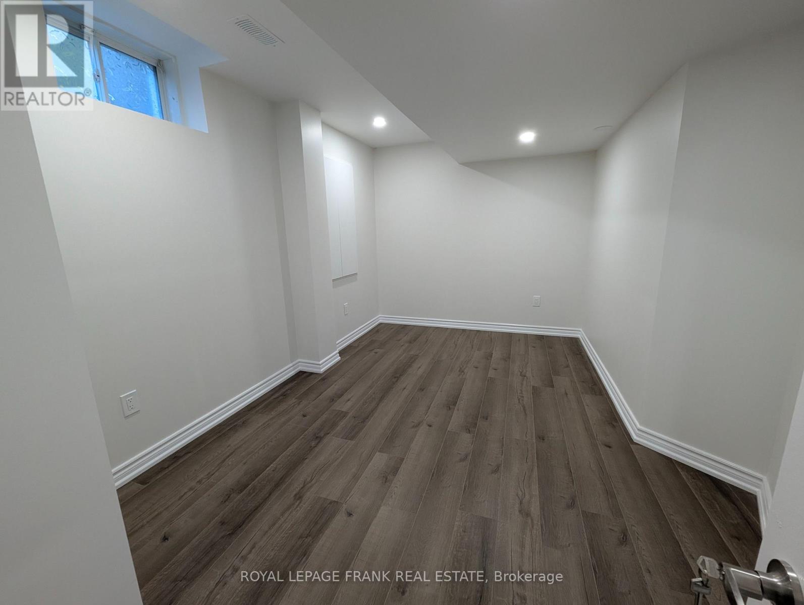 Bedroom 2 - Bsmt - 41 Morley Crescent, Whitby (Rolling Acres), ON - Indoor Photo Showing Other Room