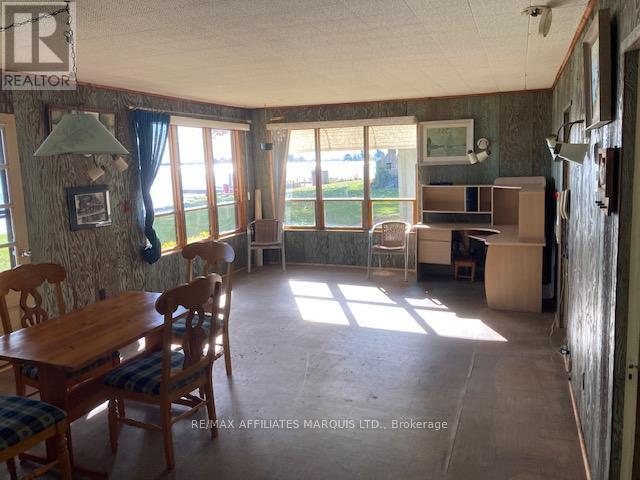 38 Hamilton Island Road, South Glengarry, ON - Indoor Photo Showing Dining Room