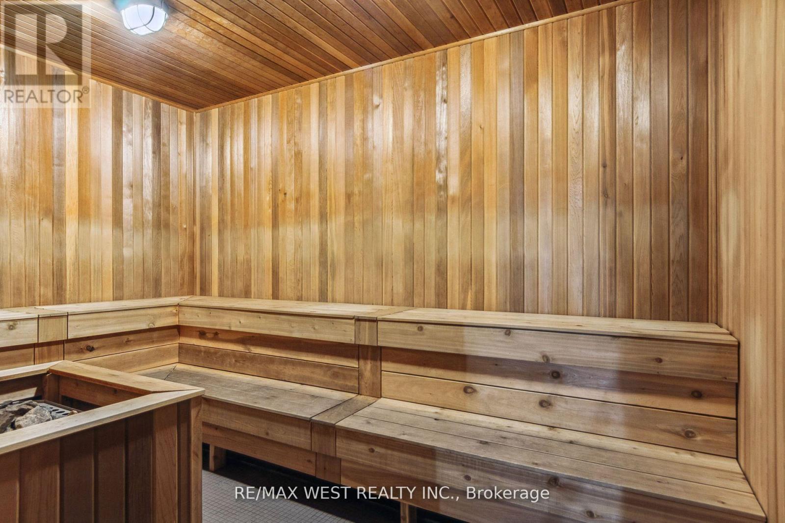 1802 - 30 Nelson Street, Toronto, ON - Indoor Photo Showing Other Room