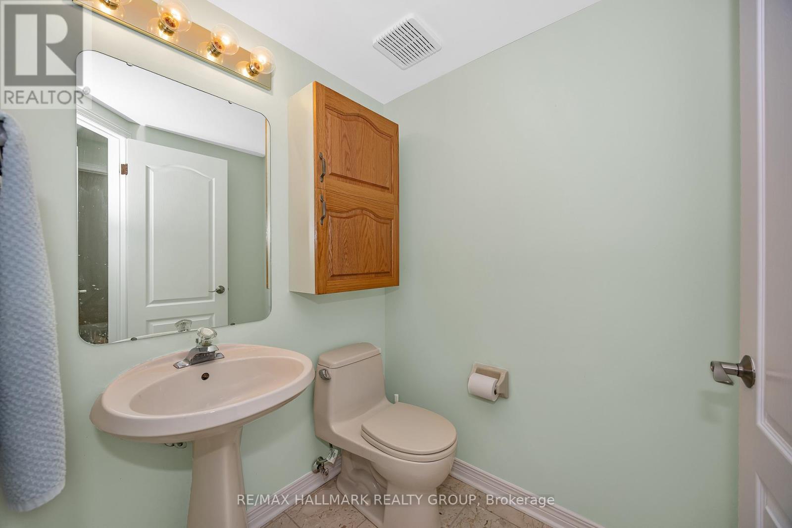1725 Autumn Ridge Drive, Ottawa, ON - Indoor Photo Showing Bathroom