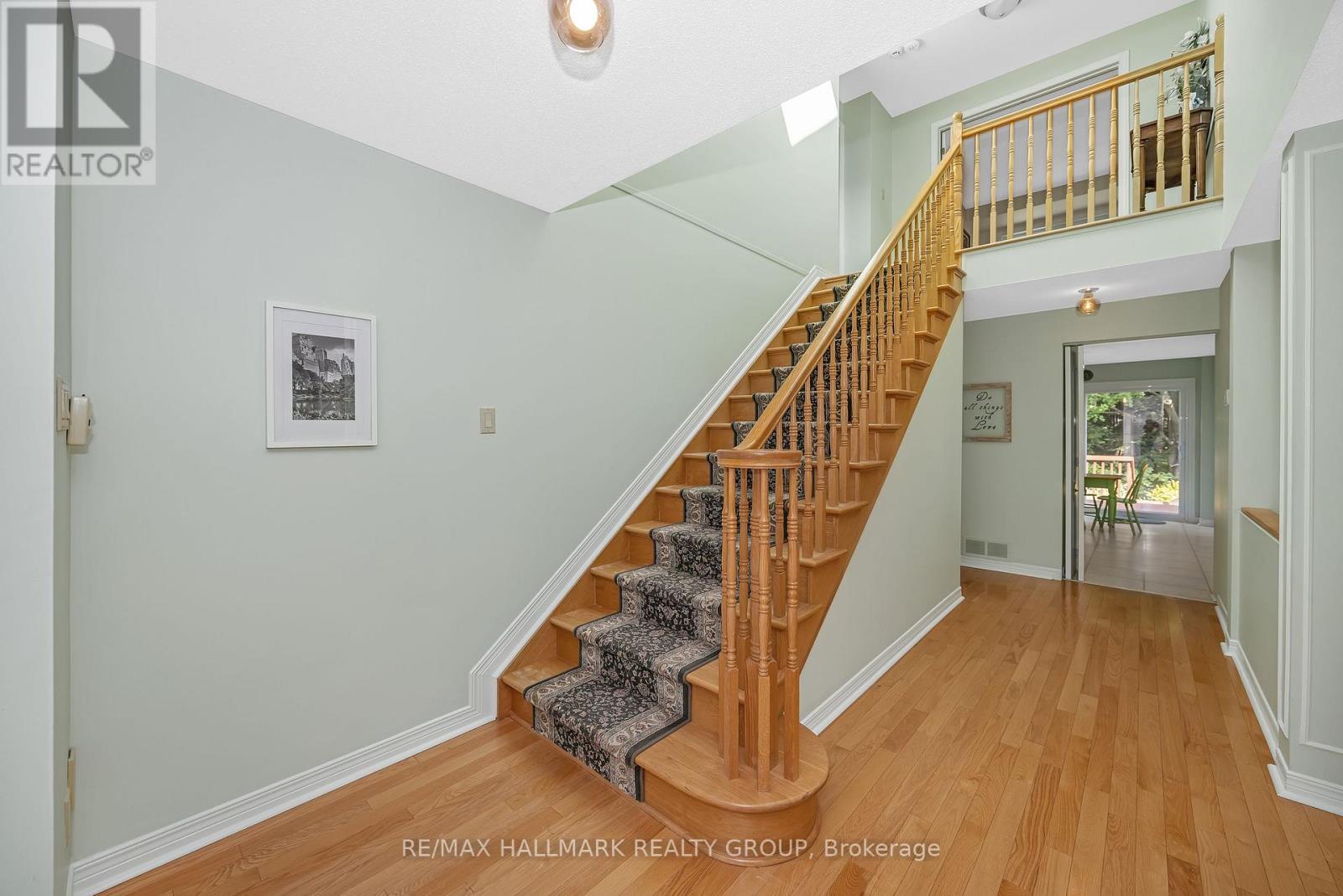1725 Autumn Ridge Drive, Ottawa, ON - Indoor Photo Showing Other Room