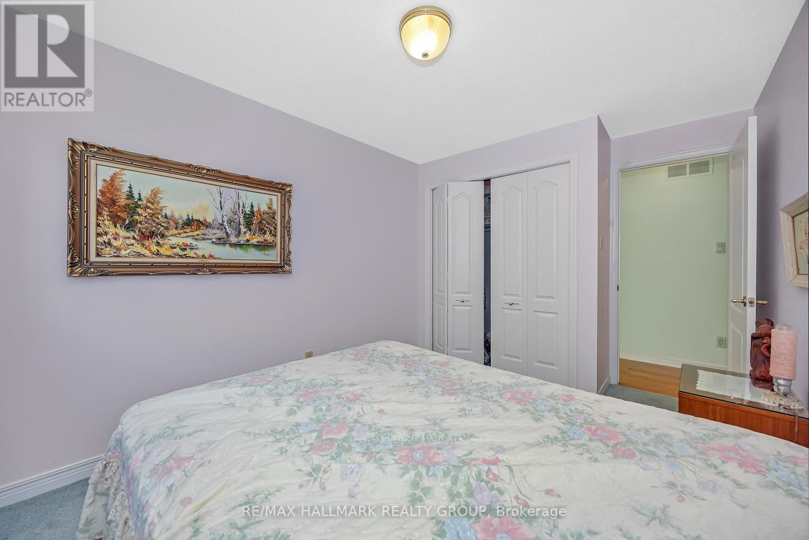 1725 Autumn Ridge Drive, Ottawa, ON - Indoor Photo Showing Bedroom
