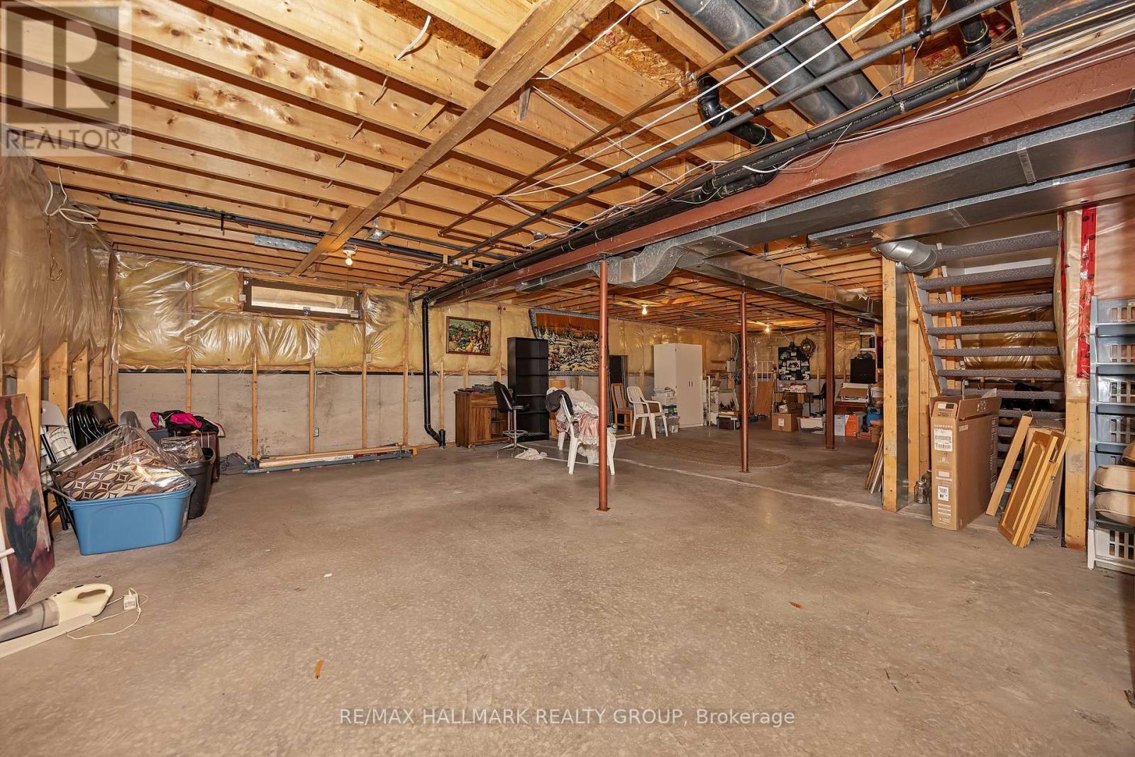 1725 Autumn Ridge Drive, Ottawa, ON - Indoor