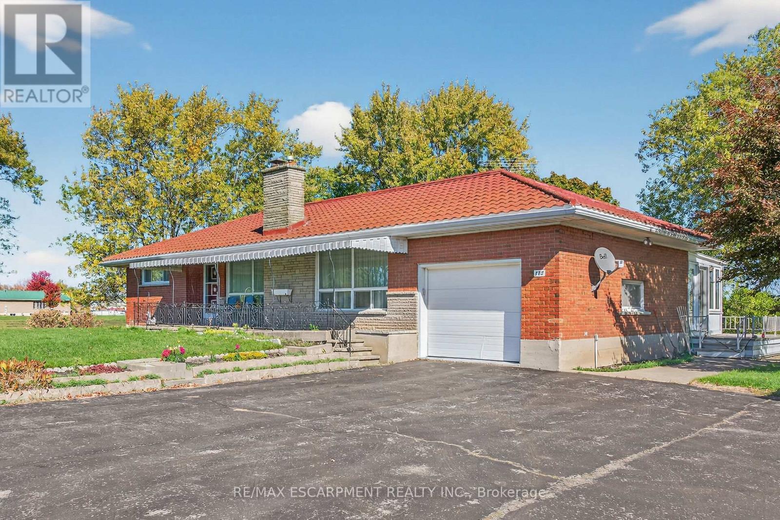 182 Sweets Corners Road, Haldimand, ON - Outdoor With Deck Patio Veranda