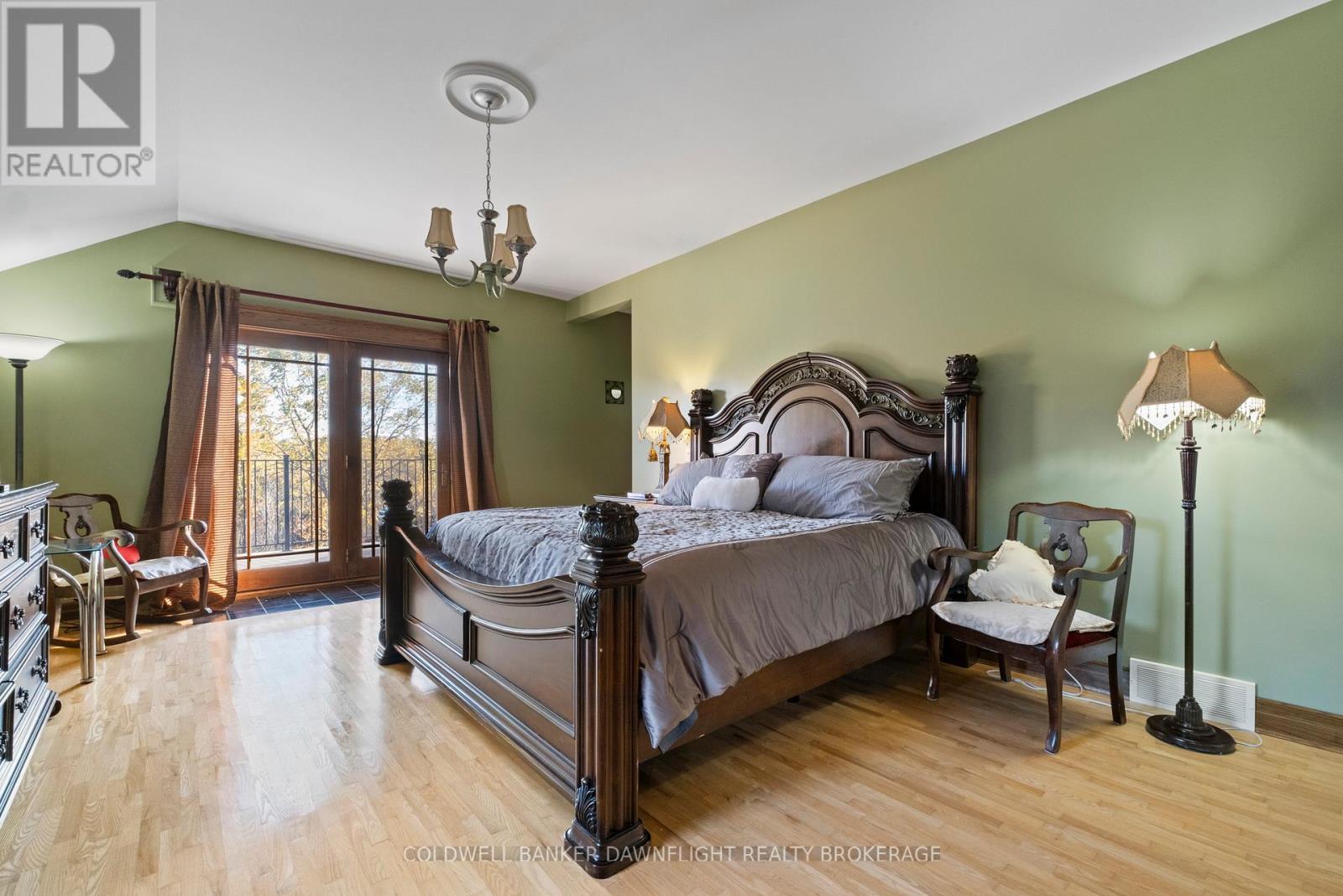246 Hazelton Lane, South Huron (Exeter), ON - Indoor Photo Showing Bedroom
