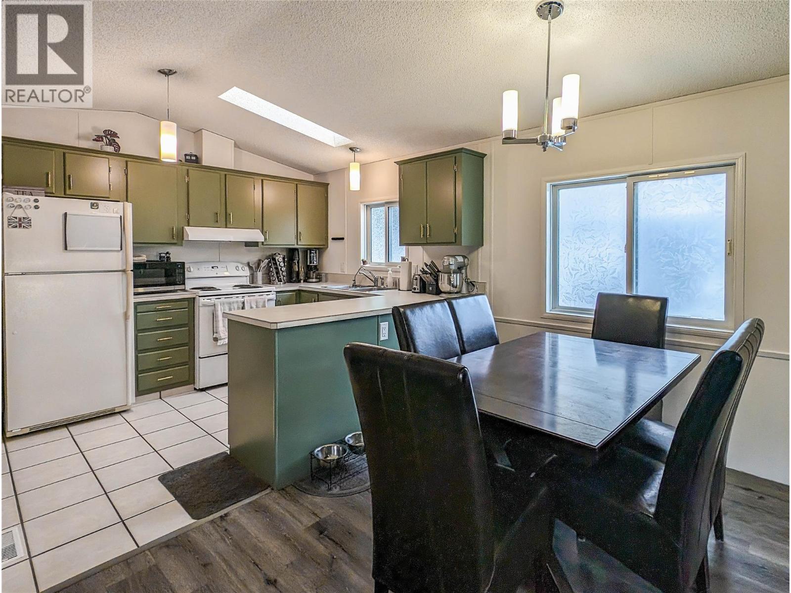 6721 51 Street Ne, Salmon Arm, BC