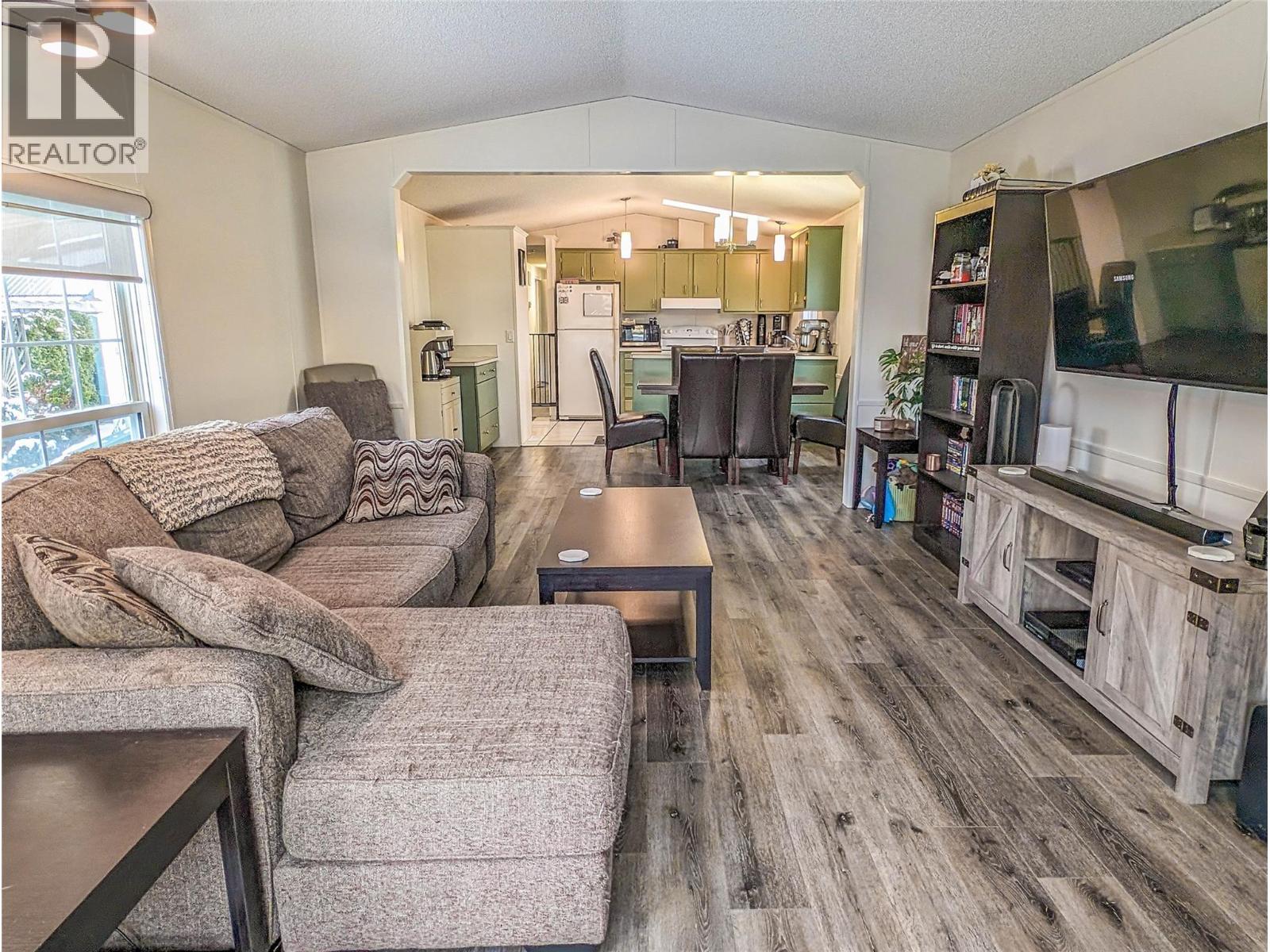 6721 51 Street Ne, Salmon Arm, BC