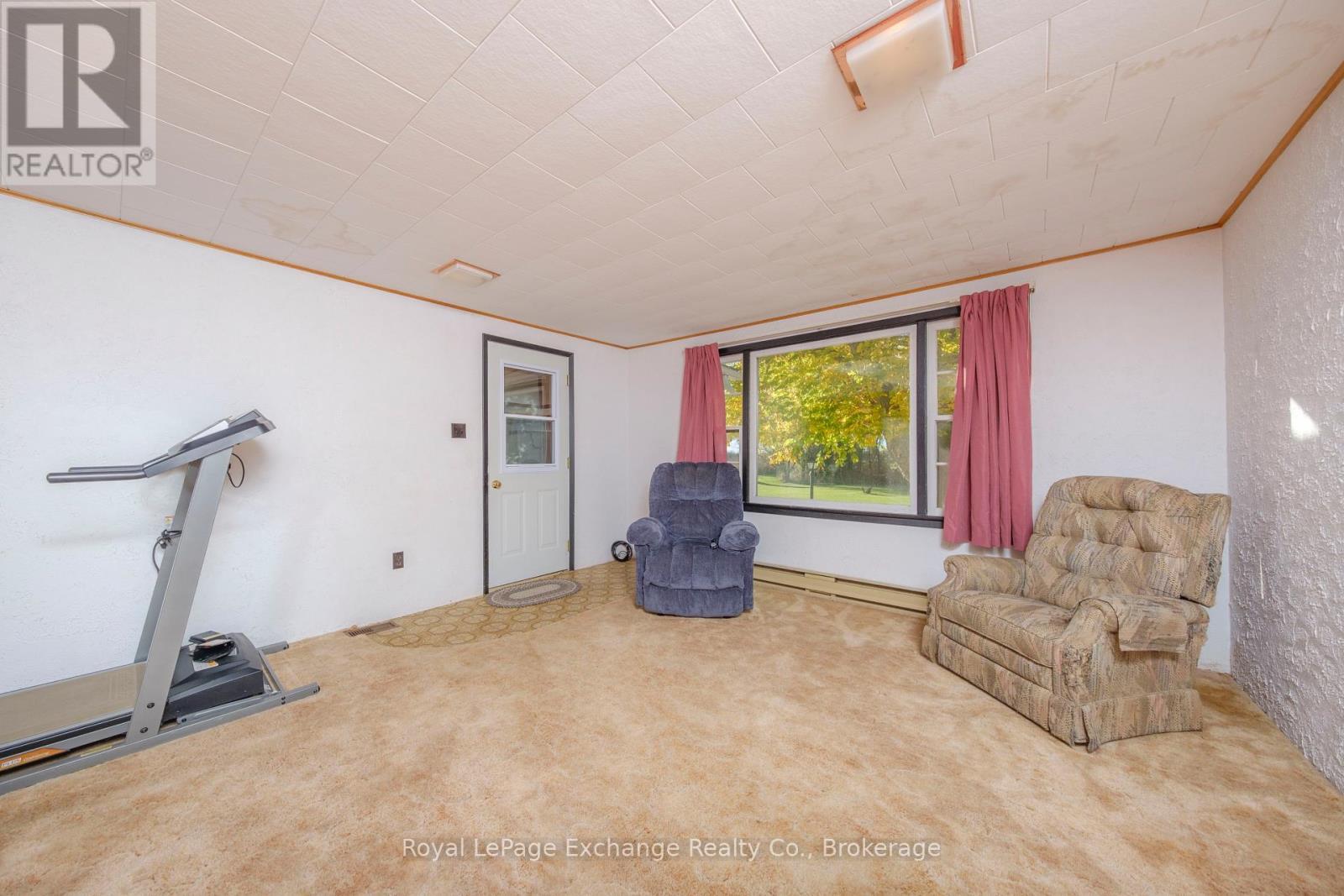 2095 12 Concession, Huron-Kinloss, ON - Indoor Photo Showing Gym Room