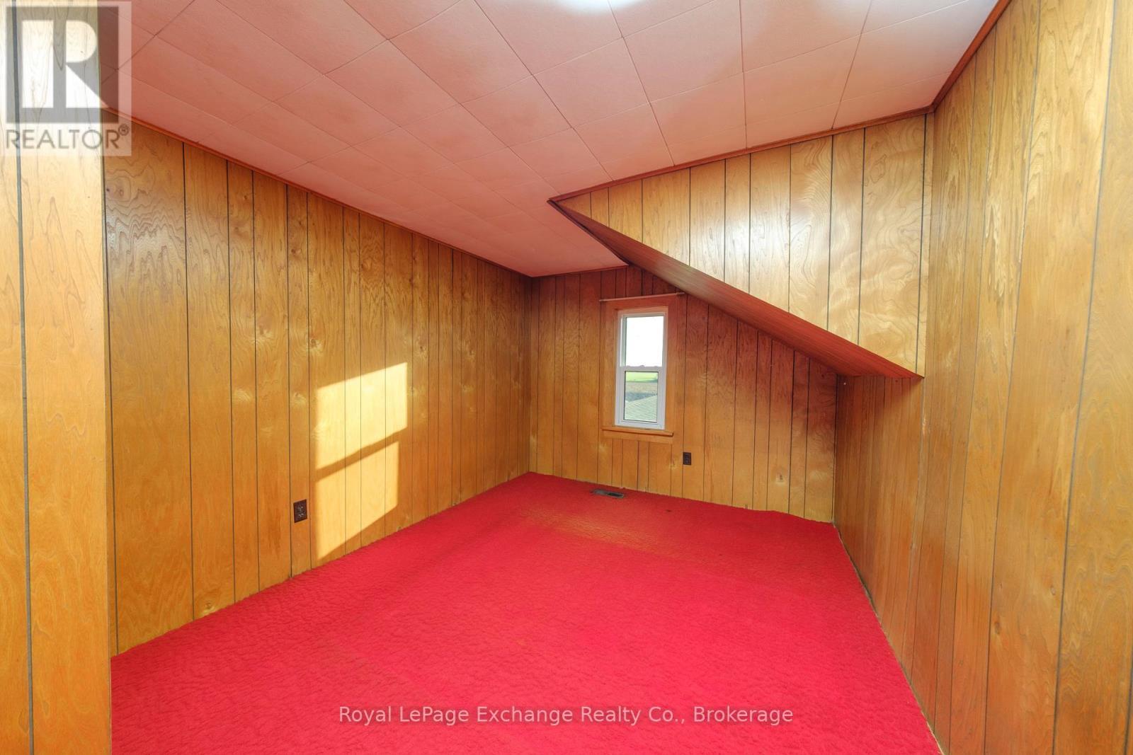 2095 12 Concession, Huron-Kinloss, ON - Indoor Photo Showing Other Room