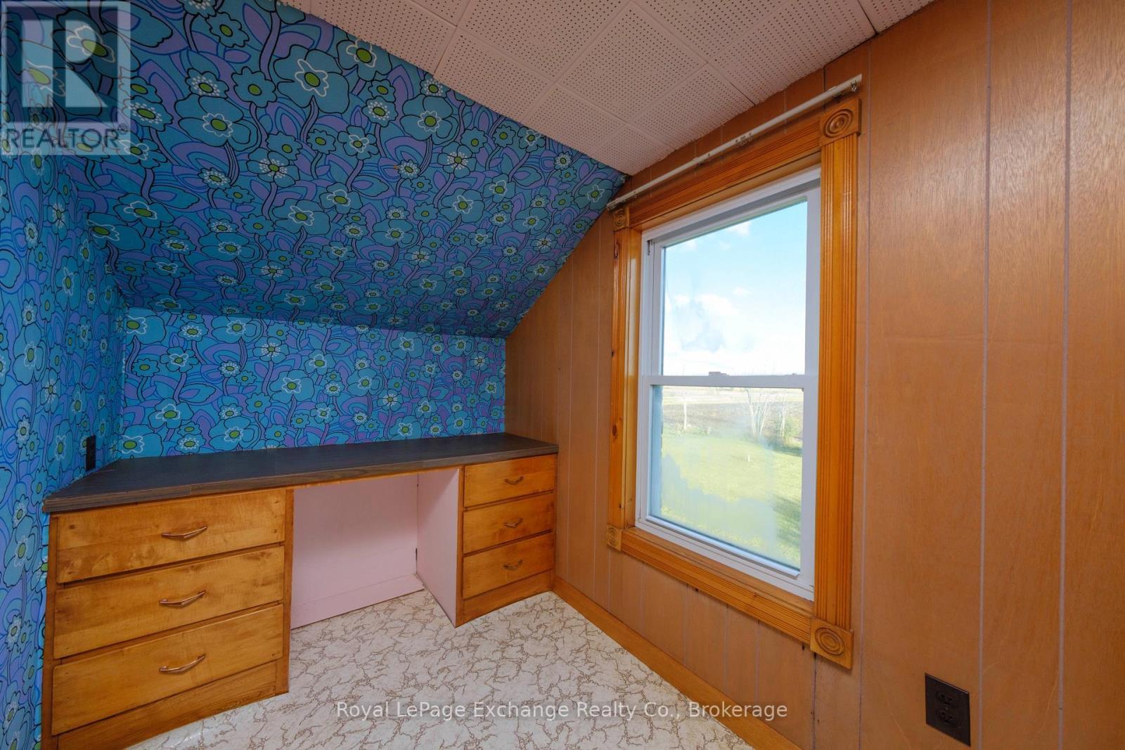 2095 12 Concession, Huron-Kinloss, ON - Indoor