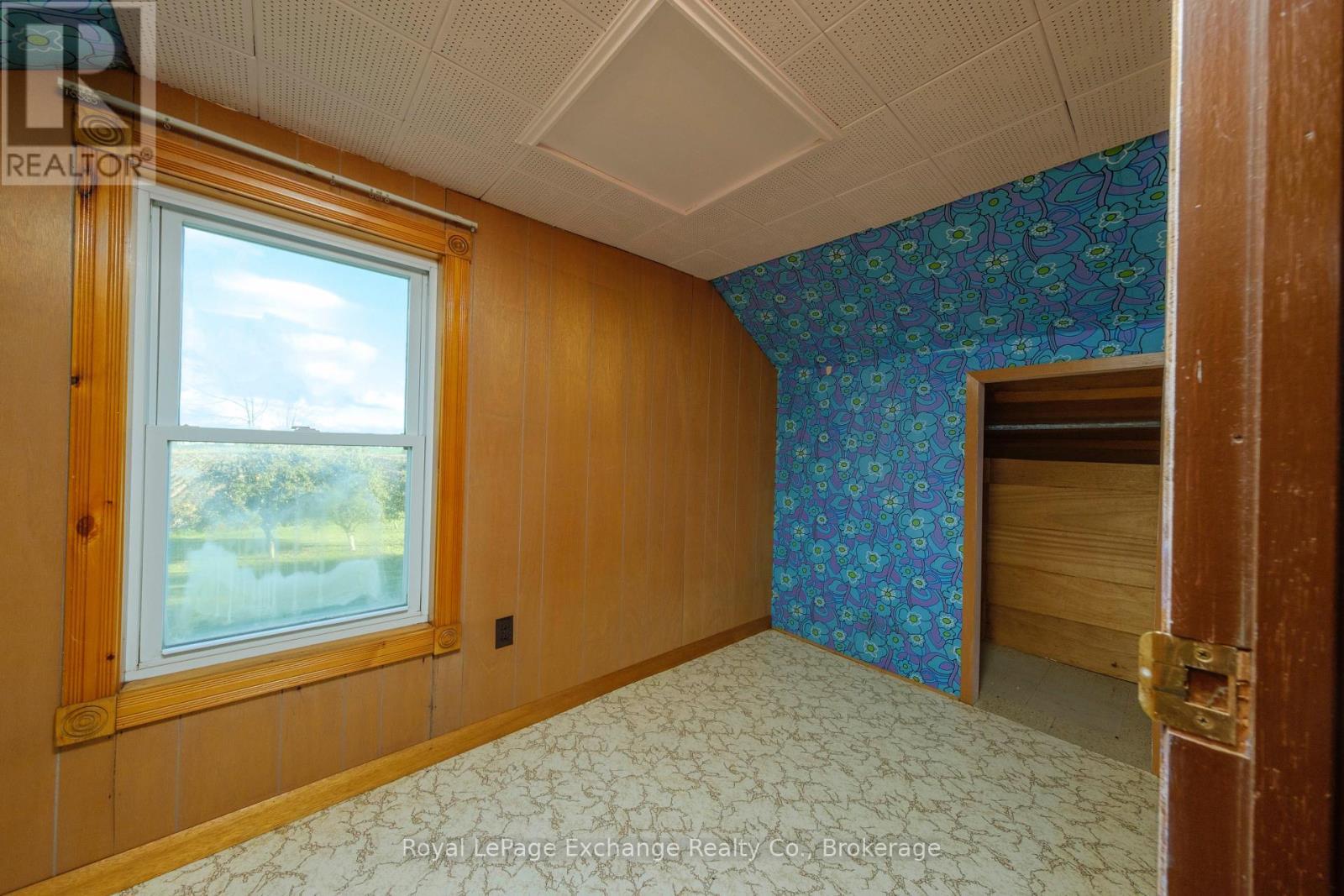 2095 12 Concession, Huron-Kinloss, ON - Indoor Photo Showing Other Room