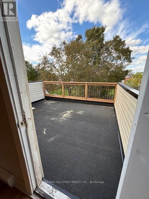 18 Lindsay Street, Kawartha Lakes (Fenelon Falls), ON