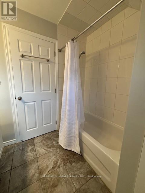 18 Lindsay Street, Kawartha Lakes (Fenelon Falls), ON