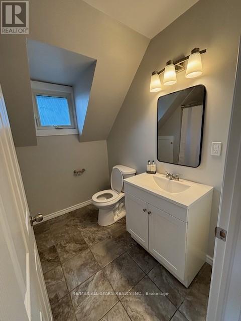 18 Lindsay Street, Kawartha Lakes (Fenelon Falls), ON