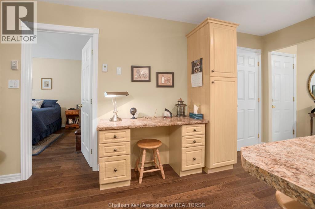 23 Wilhelmina Way, Chatham, ON - Indoor