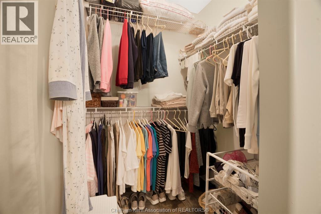 23 Wilhelmina Way, Chatham, ON - Indoor With Storage