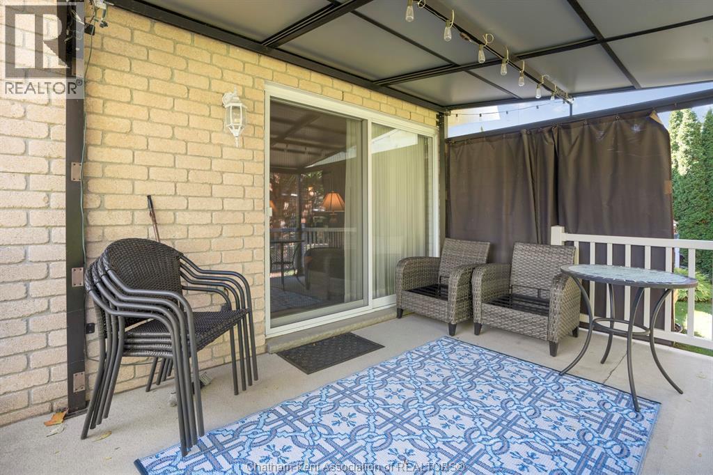 23 Wilhelmina Way, Chatham, ON - Outdoor With Deck Patio Veranda With Exterior