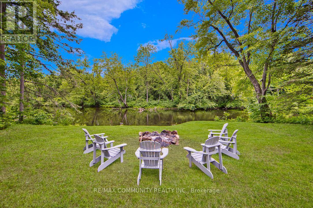 6605 Pioneer Village Lane, Ramara, ON - Outdoor