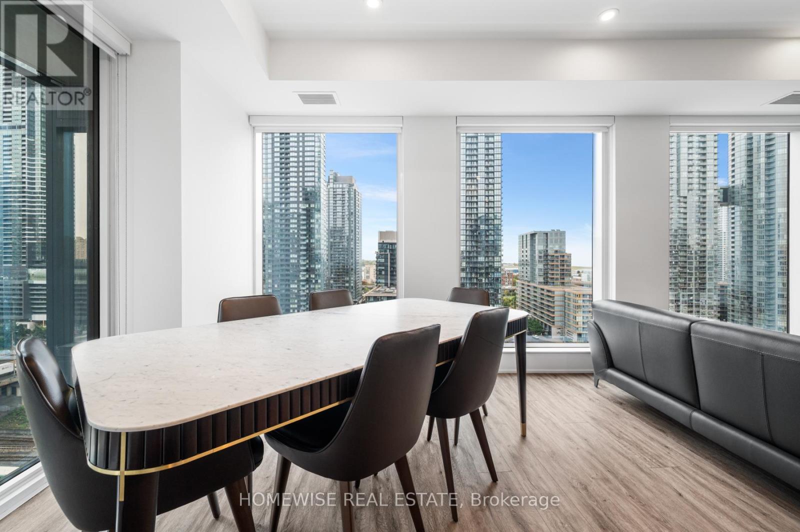 1012 - 470 Front Street W, Toronto, ON - Indoor Photo Showing Dining Room