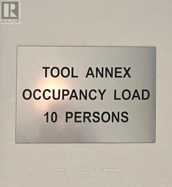 212 - 2545 Simcoe Street, Oshawa, ON -