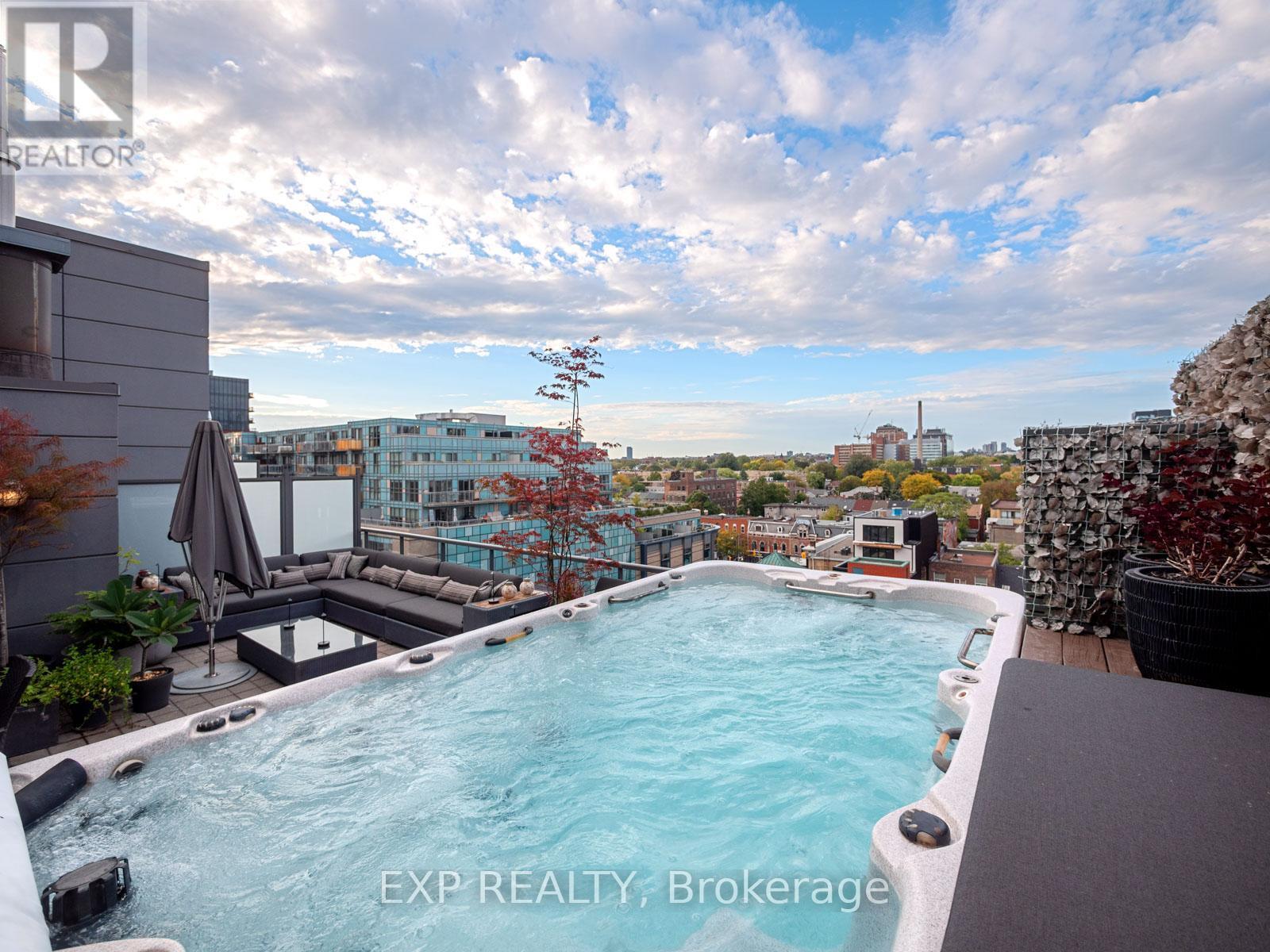 Ph1 - 533 Richmond Street W, Toronto, ON - Outdoor With View