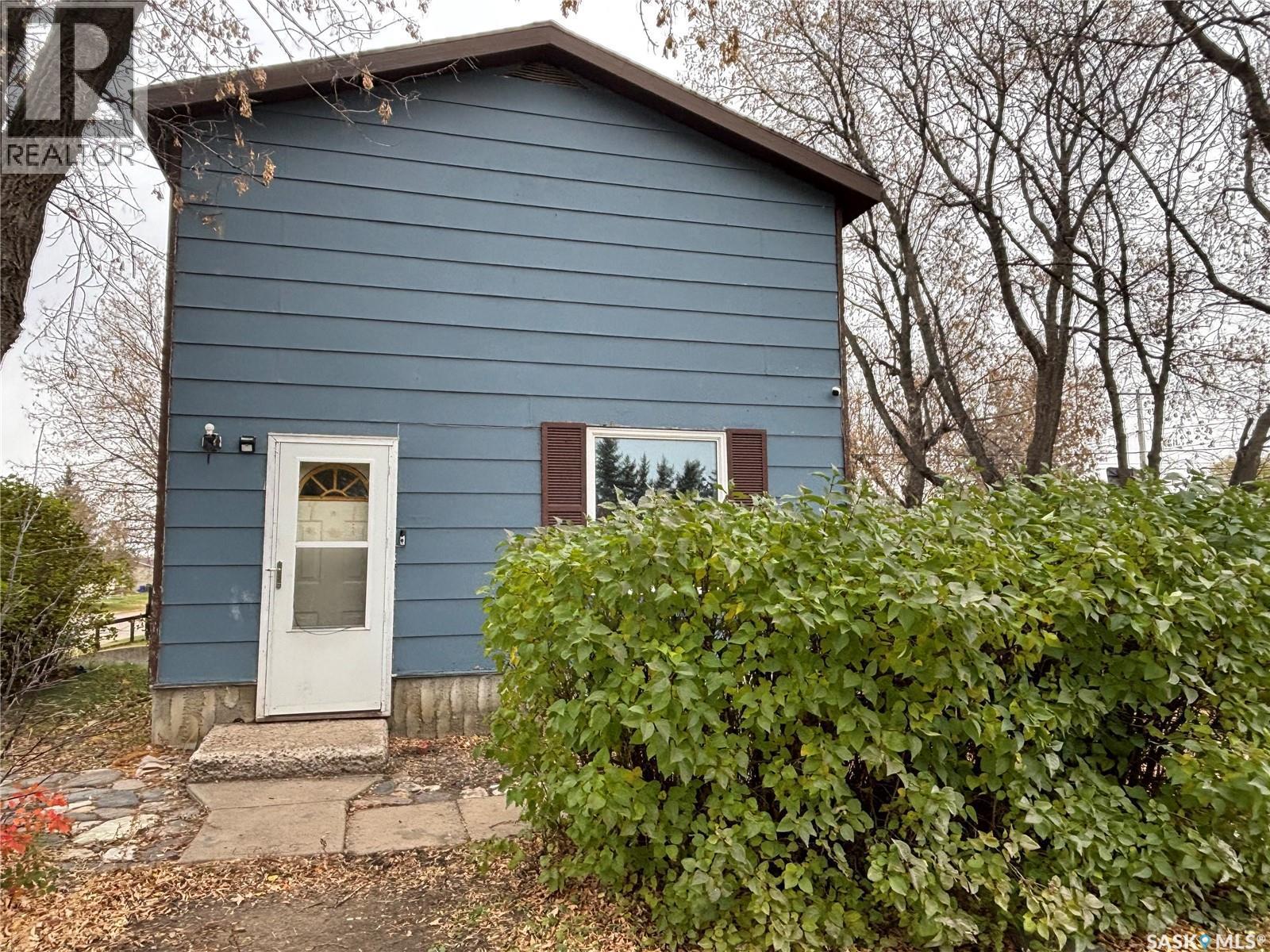 1647 14Th Street W, Prince Albert, SK - Outdoor With Exterior