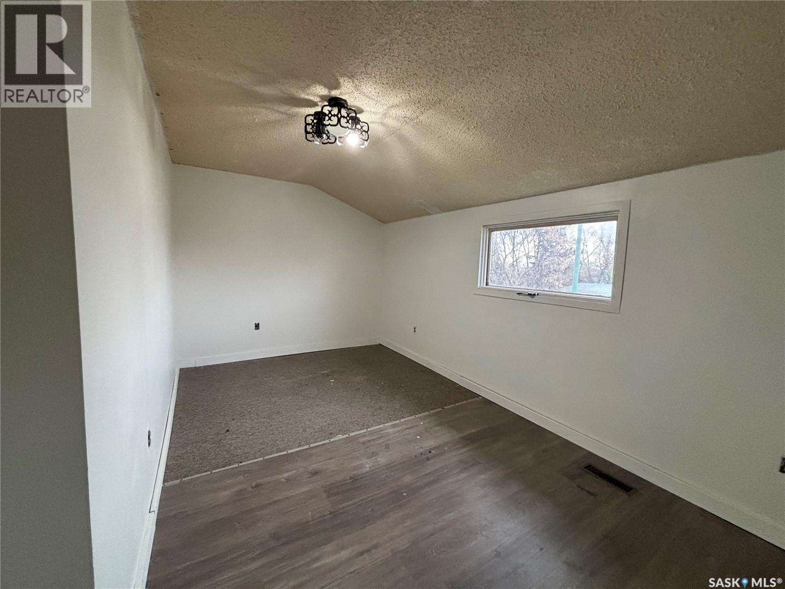 1647 14Th Street W, Prince Albert, SK - Indoor Photo Showing Other Room