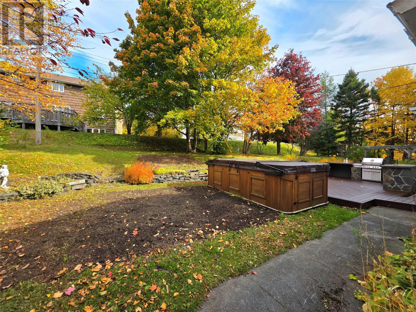 5 Hamilton Place, Corner Brook, NL - Outdoor