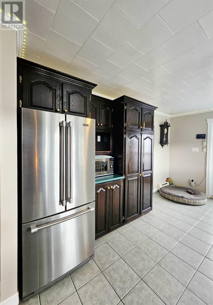24 Jubilee Path, Brigus, NL - Indoor Photo Showing Kitchen