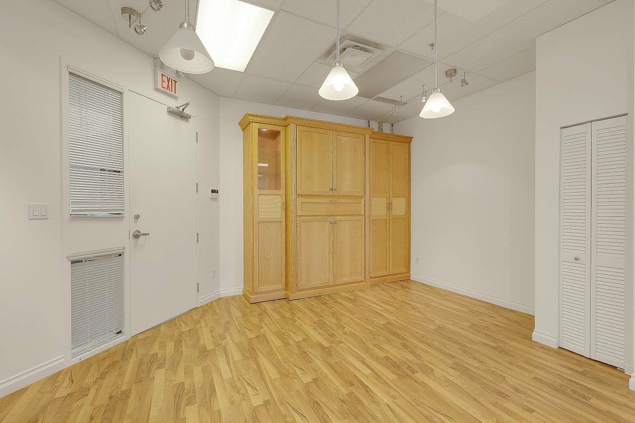 206 12877 76 Avenue, Surrey, BC