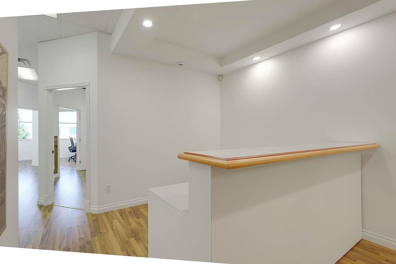 206 12877 76 Avenue, Surrey, BC