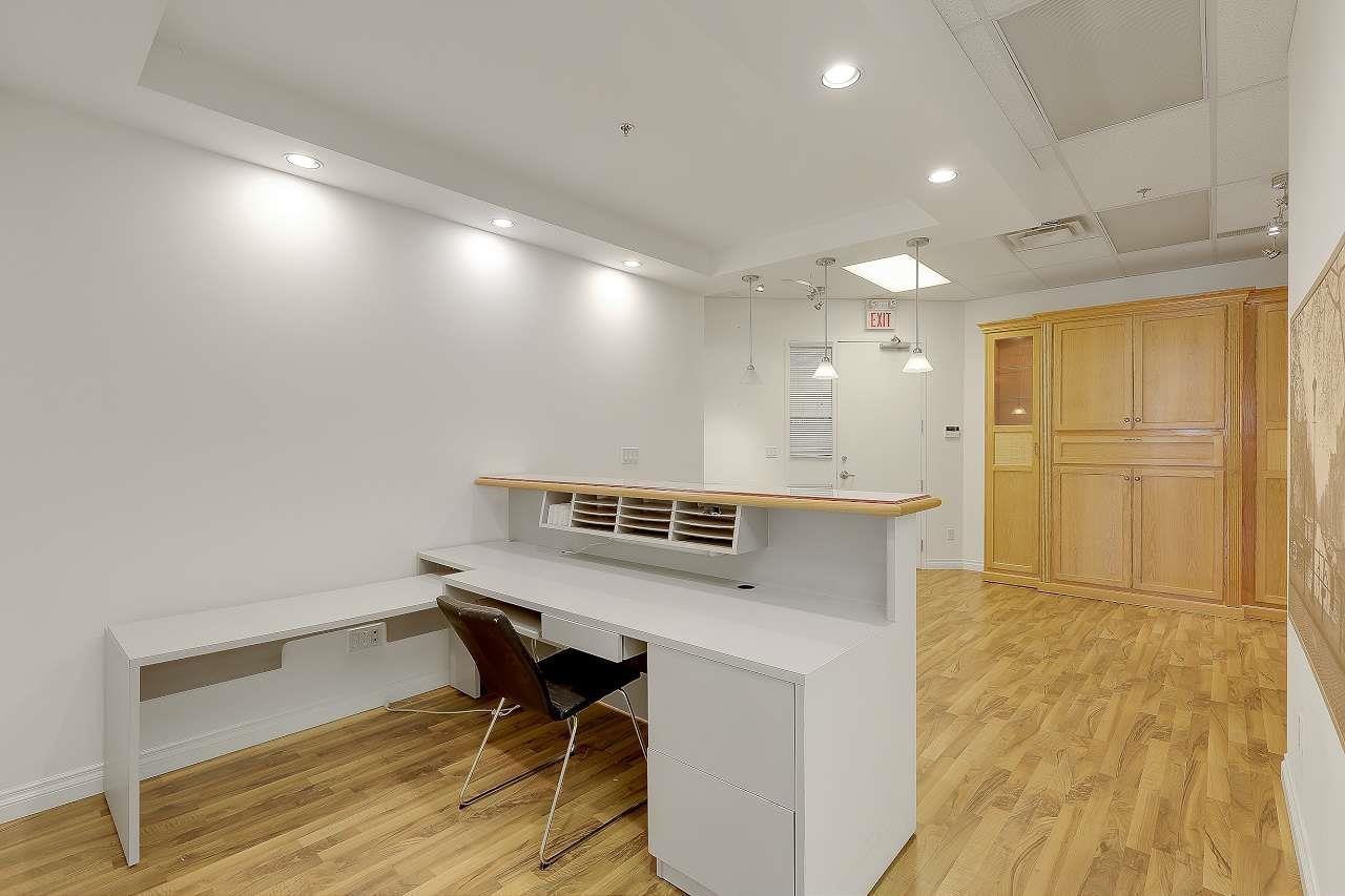 206 12877 76 Avenue, Surrey, BC