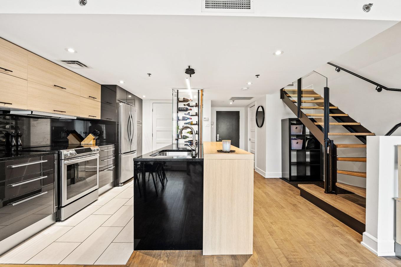 Kitchen - 411-220 Ch. Du Golf, Montréal (Verdun/Île-Des-Soeurs), QC - Indoor