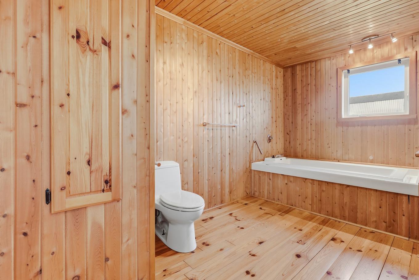 Salle de bains - 1765Z - 1775Z Ch. Beauparlant O., Saint-Damien, QC - Indoor