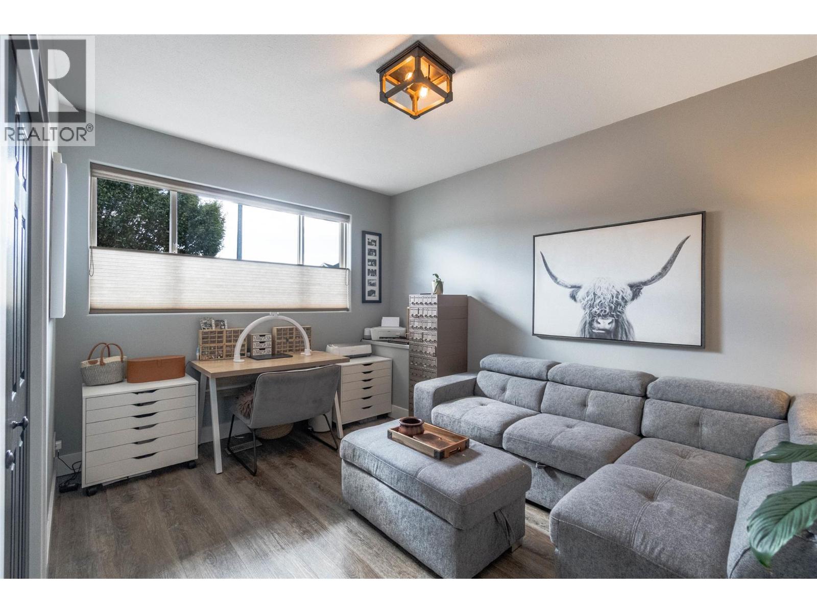 6963 Chardonnay Place, Oliver, BC - Indoor