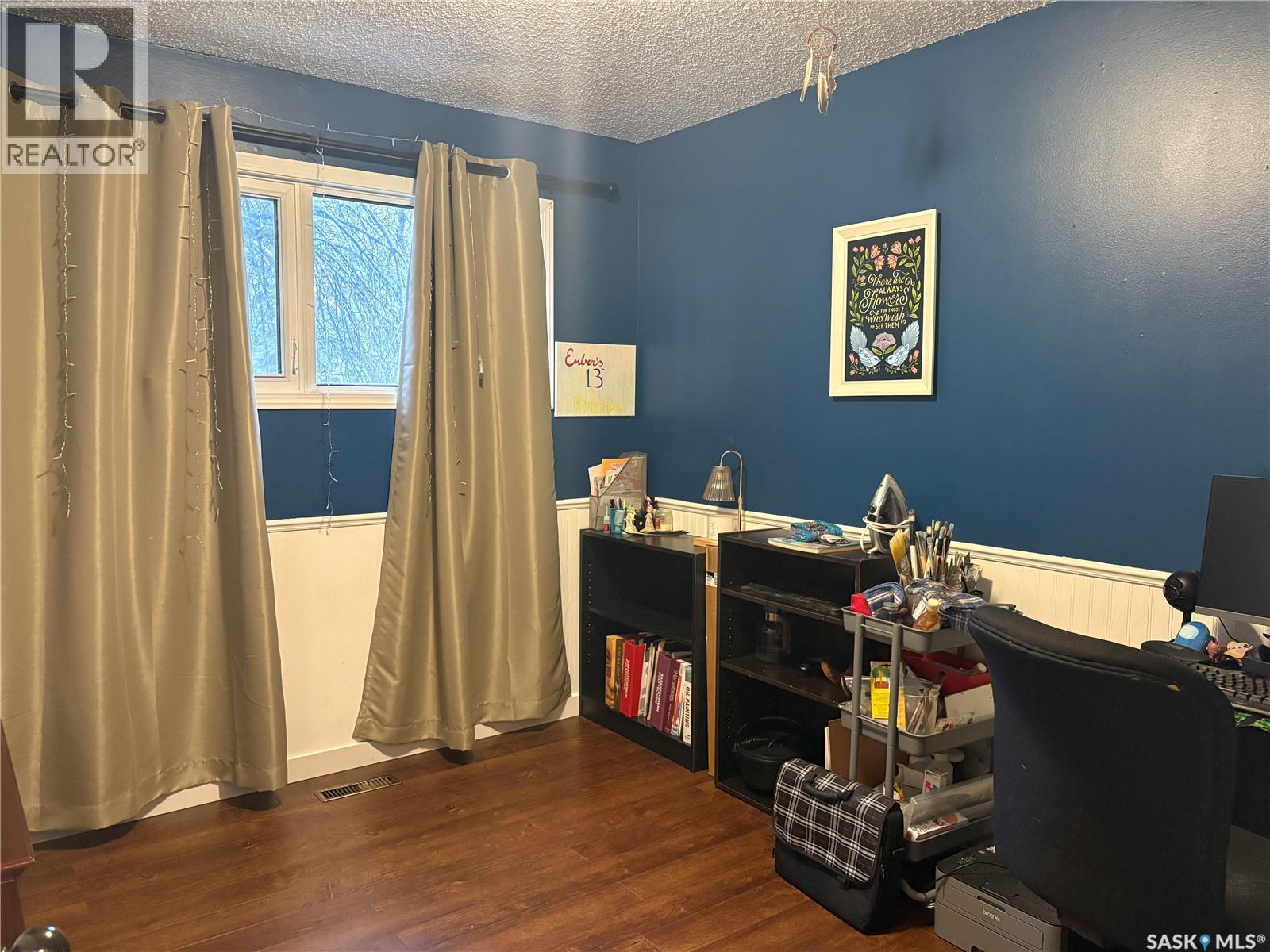 1582 Sibbald Crescent, Prince Albert, SK - Indoor Photo Showing Office