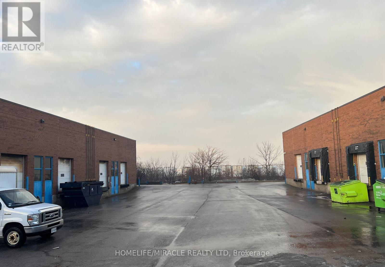 14 - 5775 Atlantic Drive Ne, Mississauga, ON