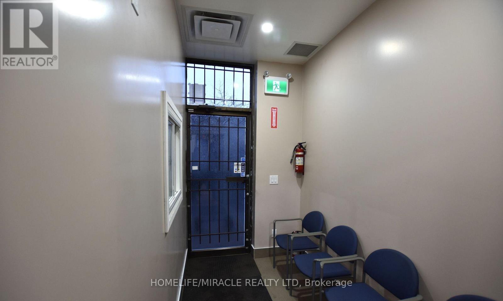 14 - 5775 Atlantic Drive Ne, Mississauga, ON