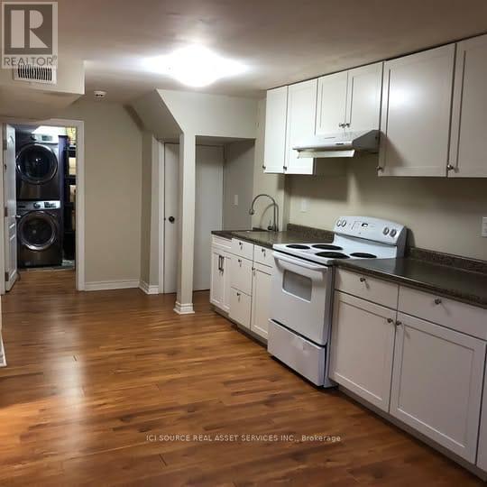 Basement - 29 Portstewart Crescent, Brampton, ON - Indoor Photo Showing Kitchen