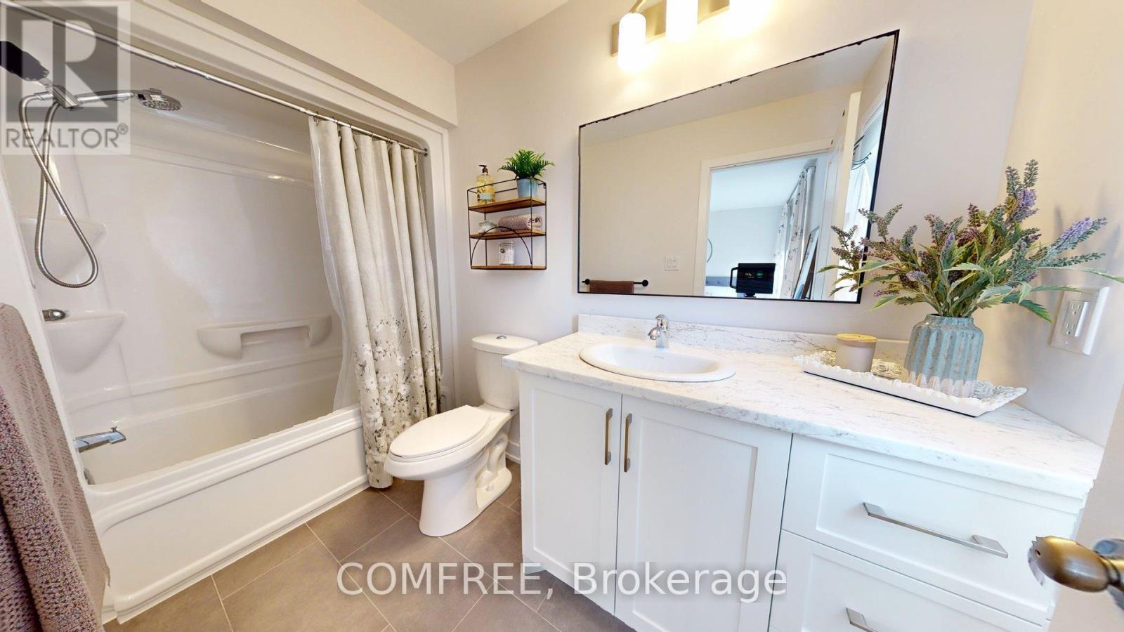 63 Whitcomb Crescent, Smiths Falls, ON - Indoor Photo Showing Bathroom