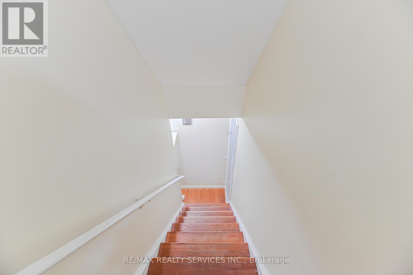 96 Brayshaw Drive, Cambridge, ON - Indoor Photo Showing Other Room