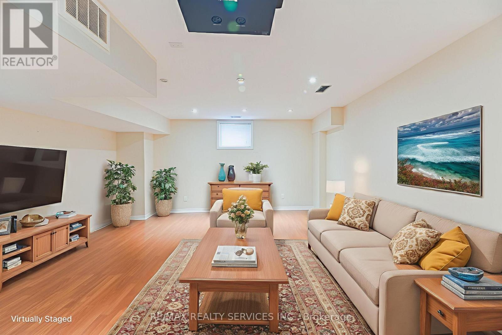 96 Brayshaw Drive, Cambridge, ON - Indoor Photo Showing Living Room