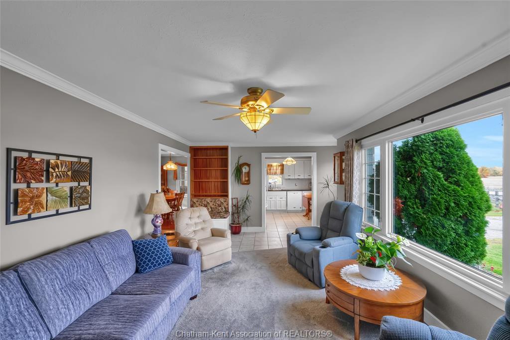 637 Wilkesport Line, Sombra, ON