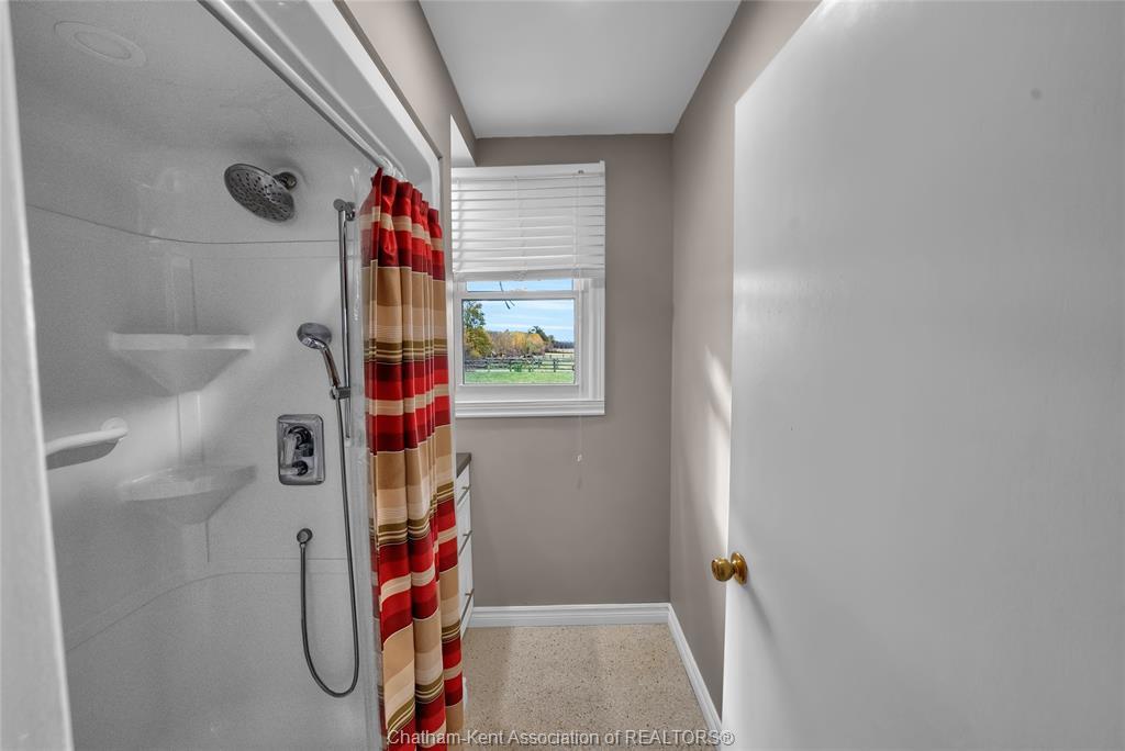 637 Wilkesport Line, Sombra, ON