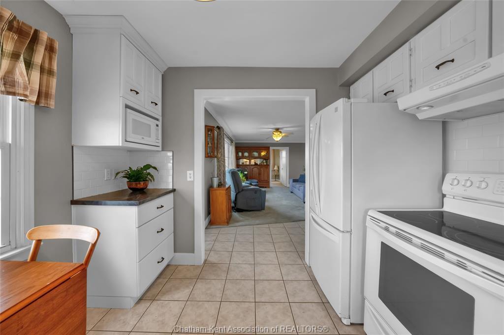 637 Wilkesport Line, Sombra, ON