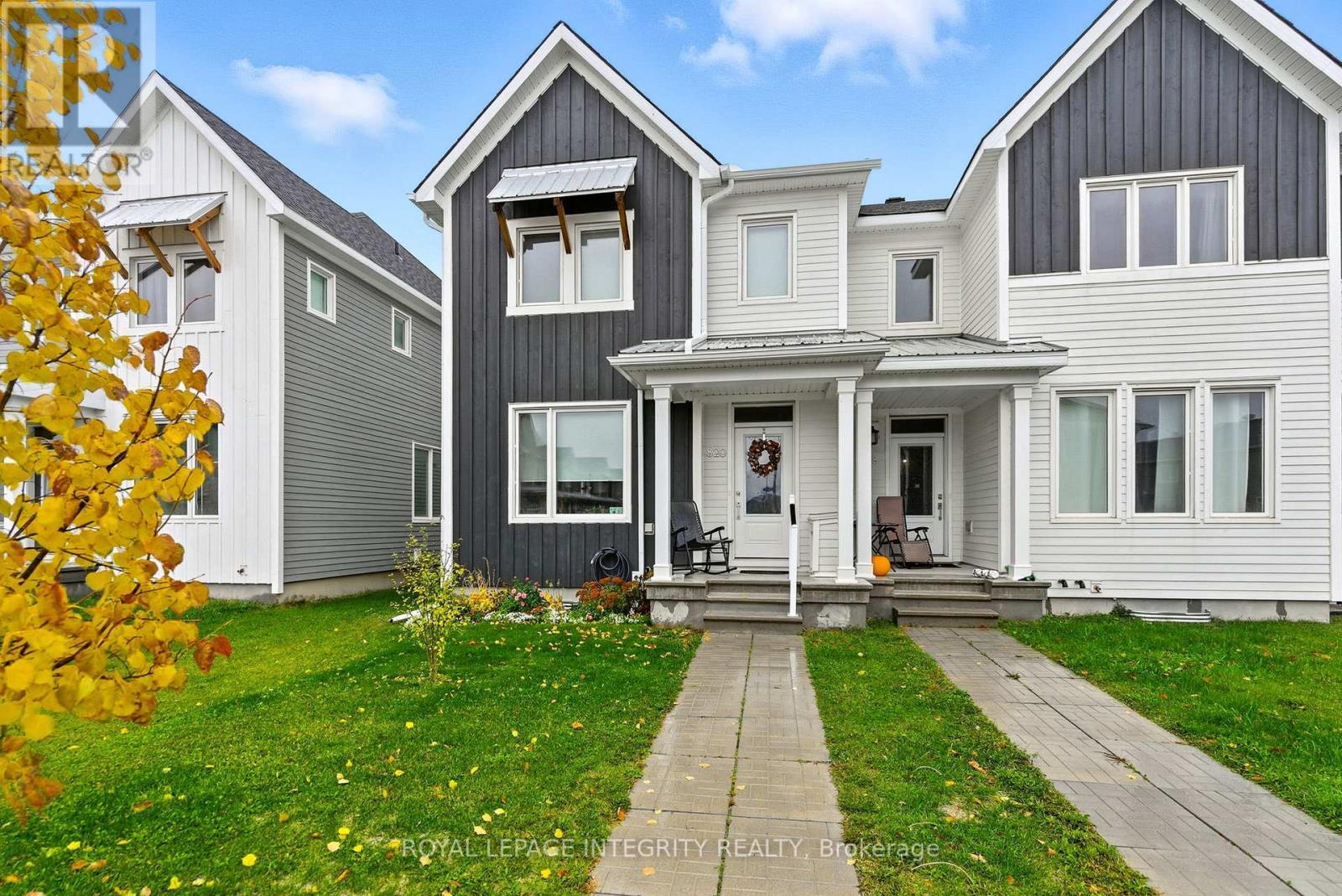 End Unit - 820 Bascule Place, Ottawa, ON - Outdoor With Deck Patio Veranda With Facade