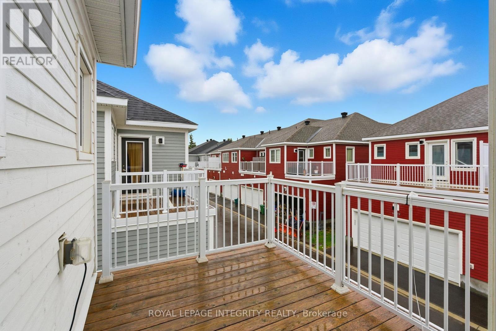 Upper Deck - 820 Bascule Place, Ottawa, ON - Outdoor With Deck Patio Veranda With Exterior